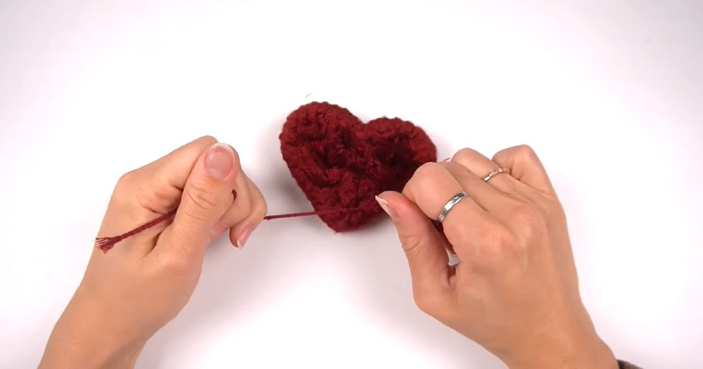 Valentine's Day DIY Macrame Keychain Heart Pattern