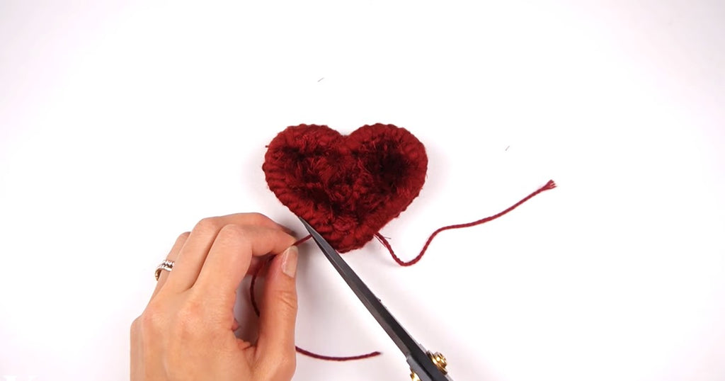 Valentine's Day DIY Macrame Keychain Heart Pattern