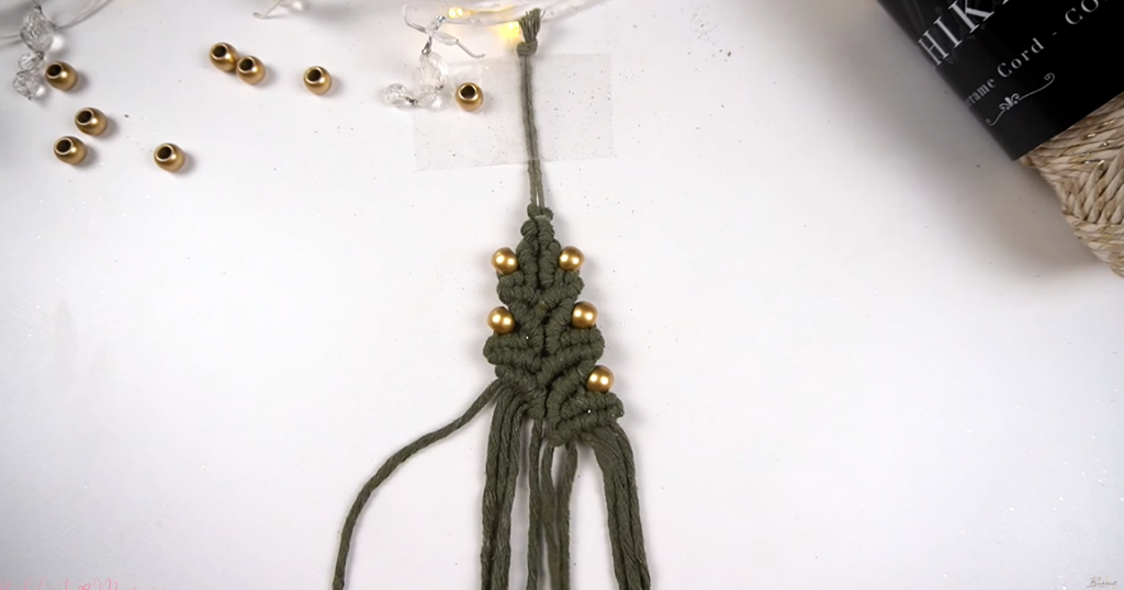 Bochiknot macrame Christmas Tree Ornament