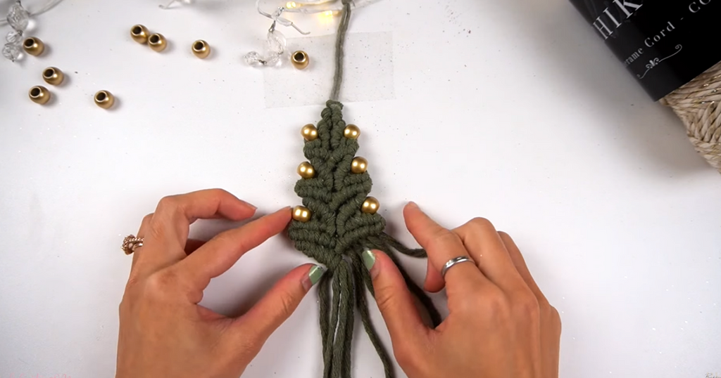 Bochiknot macrame Christmas Tree Ornament