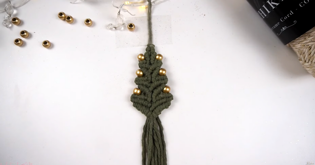 Bochiknot macrame Christmas Tree Ornament