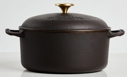 Smithey Cast Iron 7.25 Quart Dutch Oven