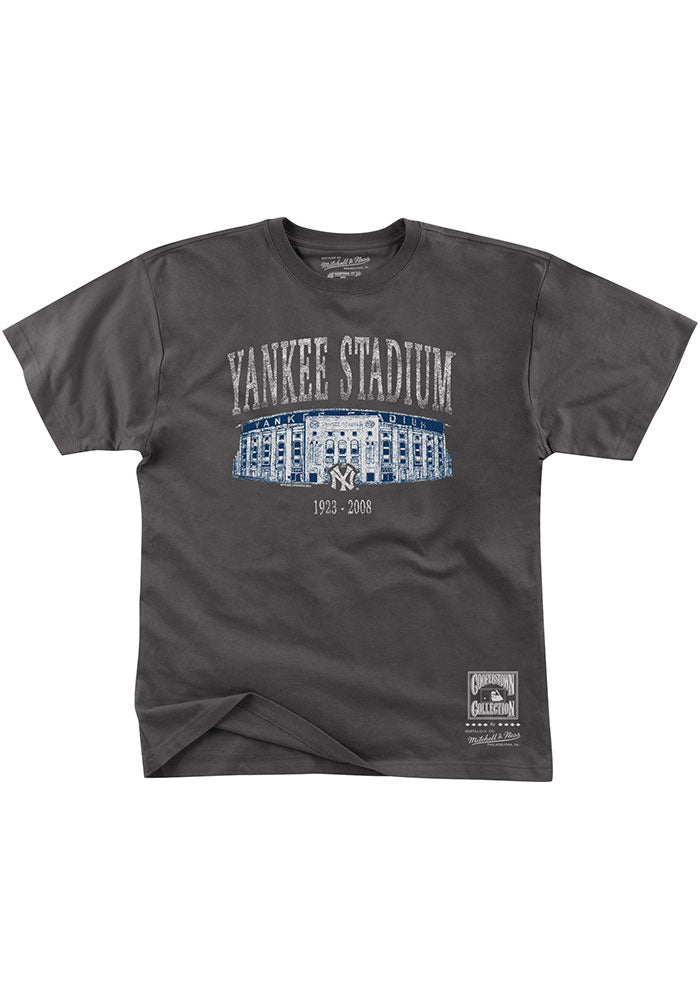 Mitchell & Ness New York Yankees Gray City Collection T-Shirt