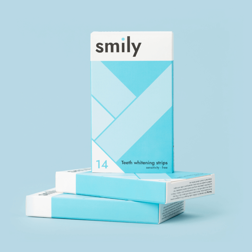 Smily Teeth Easy and Efficient Whitening Strips, picture taken with their packaging