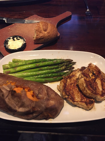 longhorn steakhouse large baked sweet potato grilled chicken breasts grilled asparagus warm bread butter