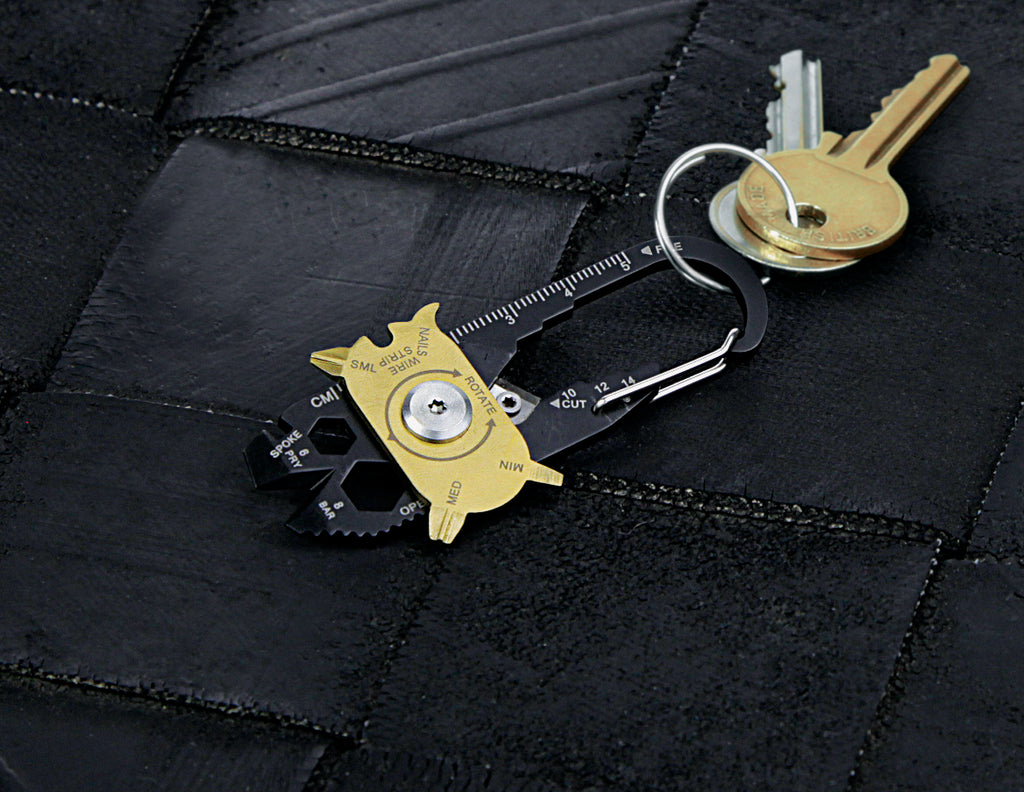 The FIXR is a revolution in multi-tools by packing 20 products in one slim line pocket tool.