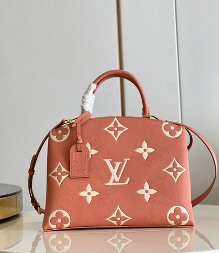 LV Grand Palais Tote Bag Monogram – Hepper Sales