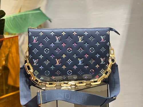 Túi Nữ Louis Vuitton Easy Pouch On Strap Monogram M81066 – LUXITY