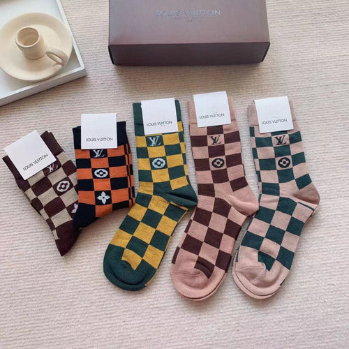 Buy Cheap Louis Vuitton socks (4 pairs) #999934943 from