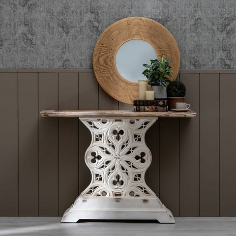 Trendy Shabby Chic entrance console