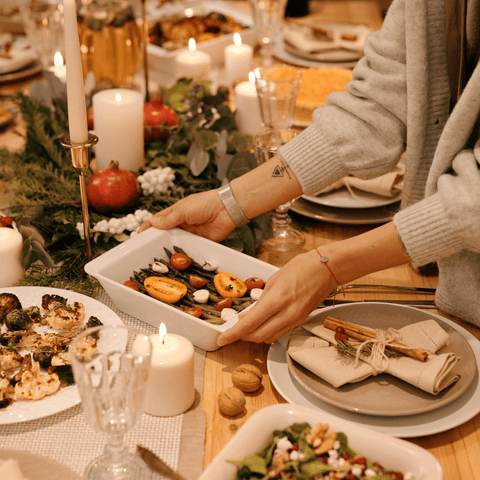 🥂Nouvel an 2024 : idées déco pour une table de réveillon tendance🎉 –  Tendances Meubles