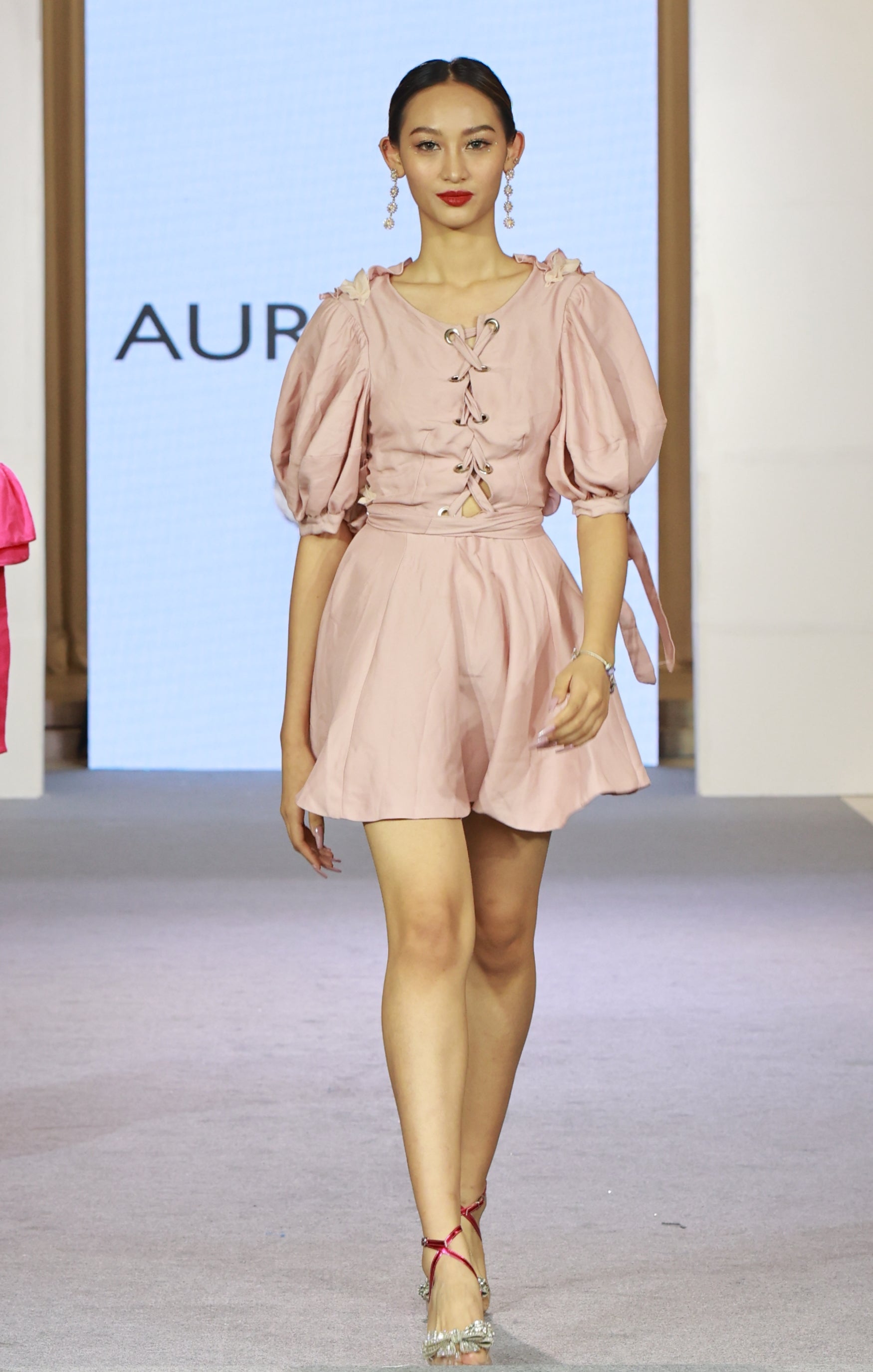 AUREI LÚA Look 4; Thailand Fashion Week 2022