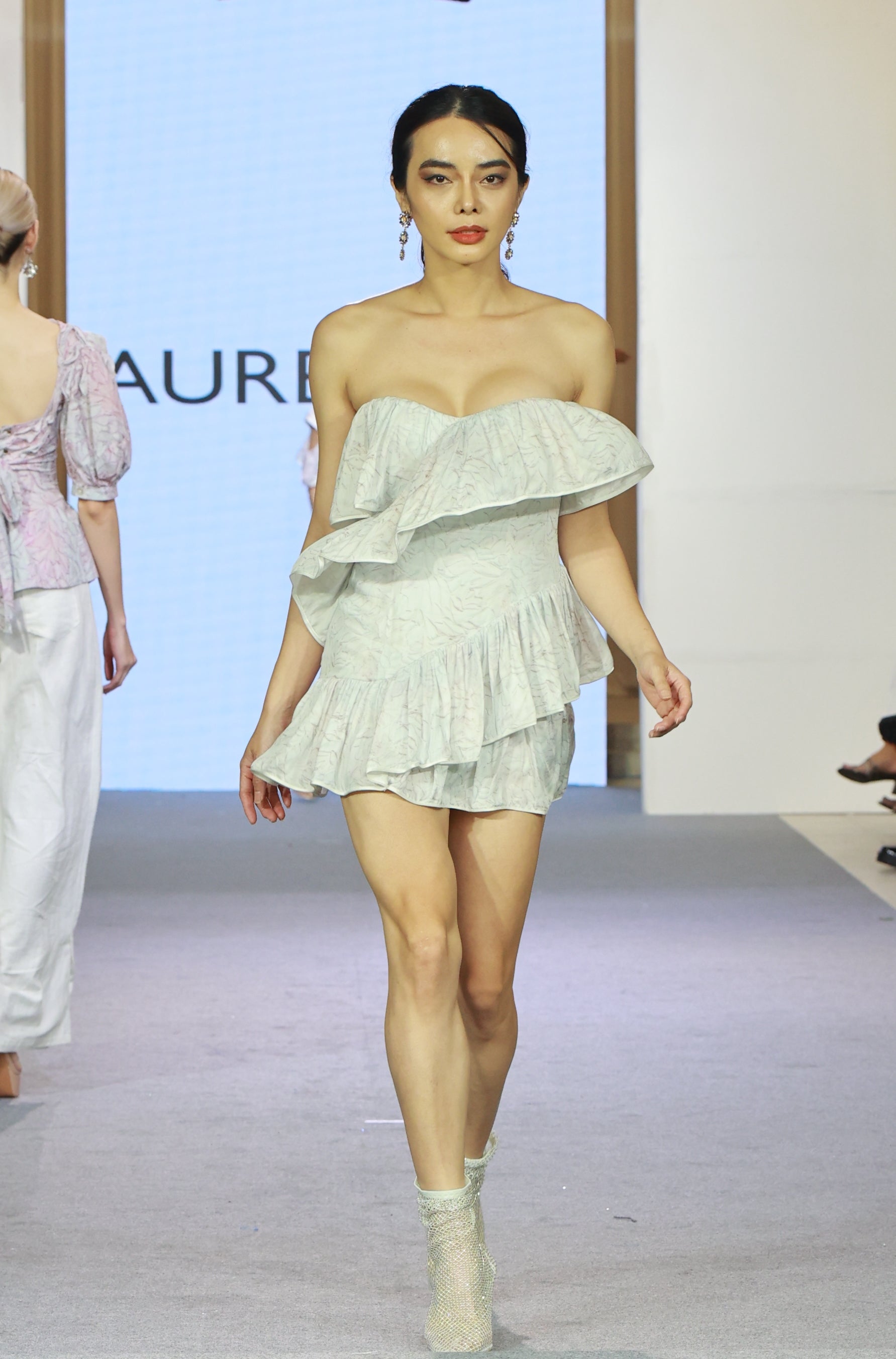 AUREI LÚA Look 7; Thailand Fashion Week 2022