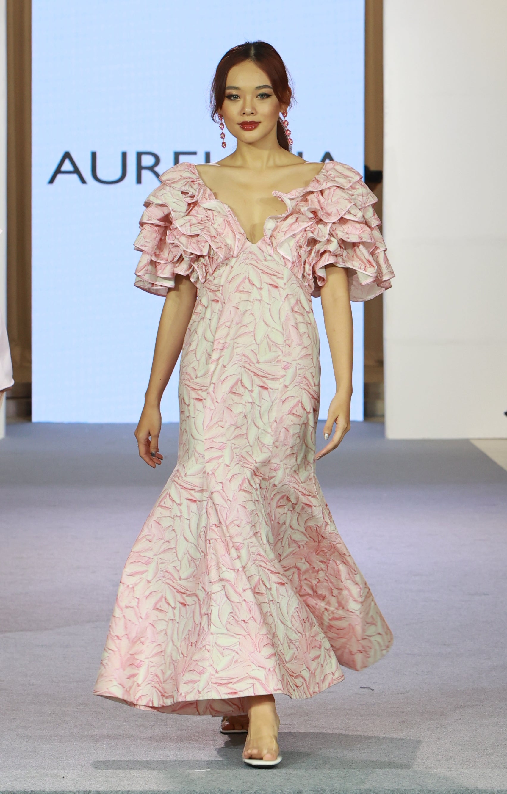 AUREI LÚA Look 10; Thailand Fashion Week 2022