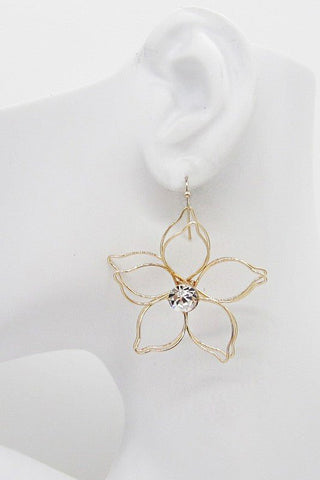 flower cutout earring