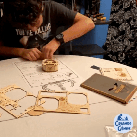 kit montagem de madeira criando genios