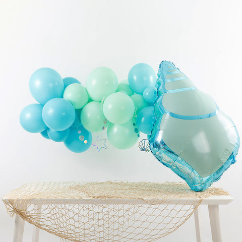 pool party balloons