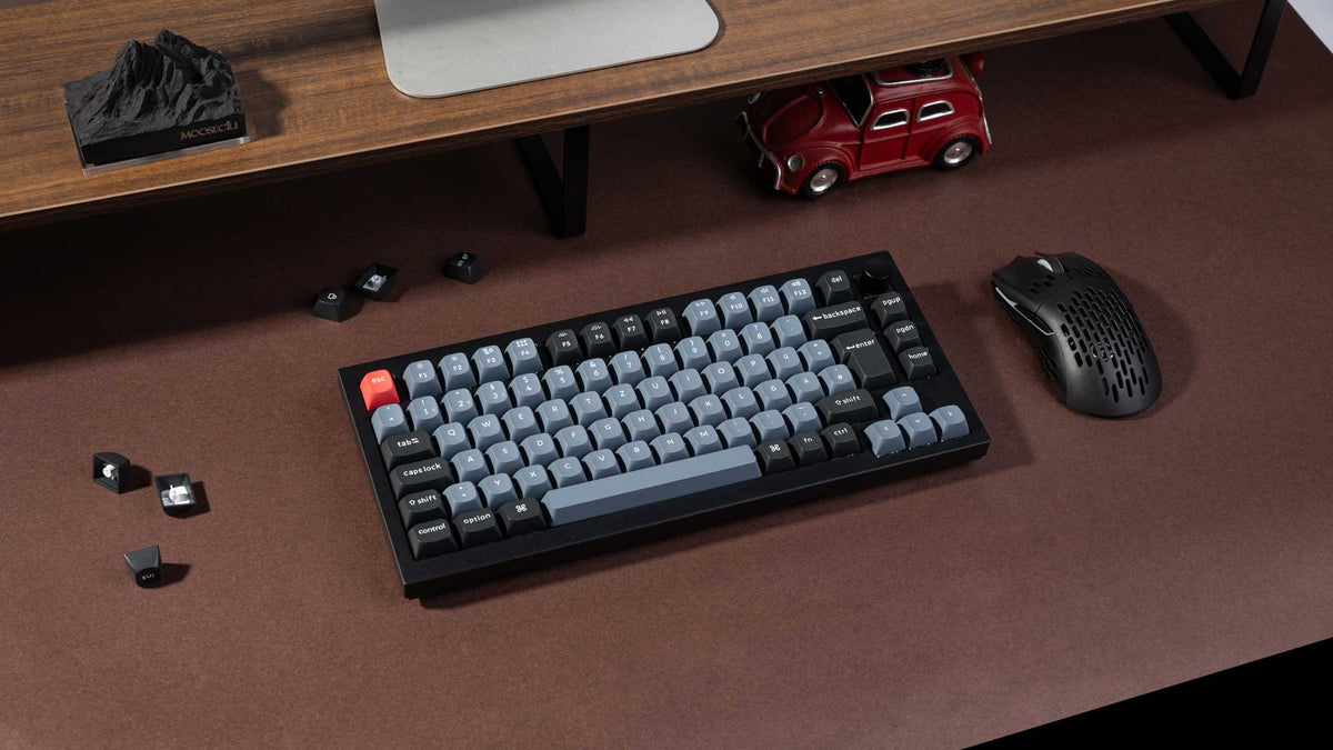 Keychron Q1 Pro QMK/VIA 75% layout wireless custom mechanical keyboard ISO layout