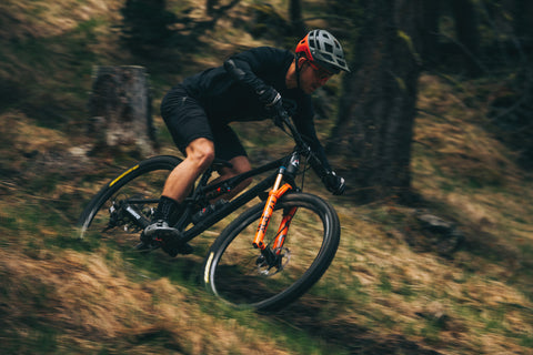 Remi Gauvin riding the all-new Rocky Mountain Element