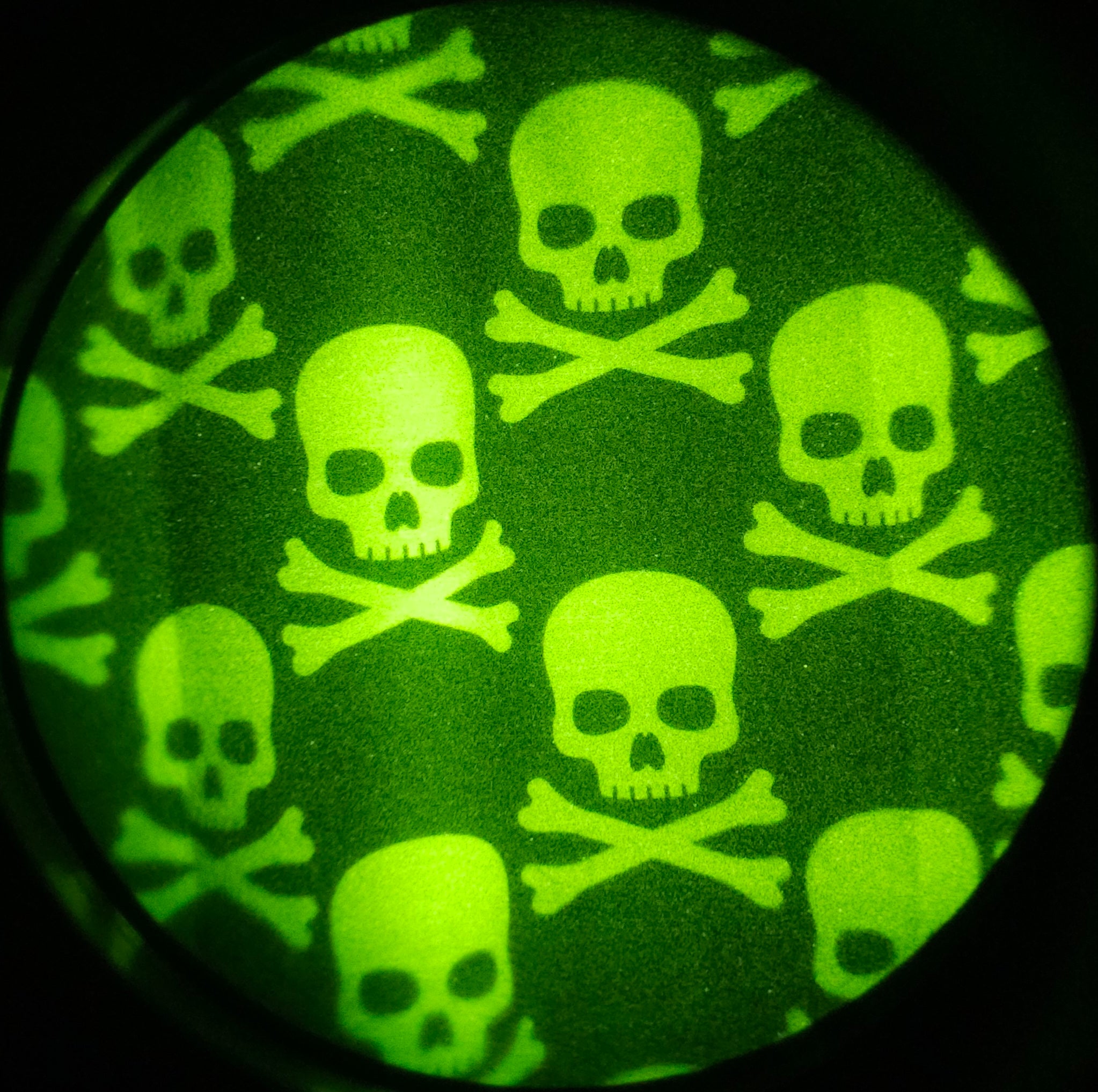 Photonis high gain green phosphor PVS-14