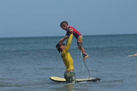 Surfing Panama with our Bros at Panama Surf School