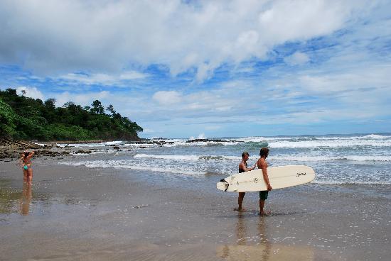 Surfing Playa Maderas, Nicaragua