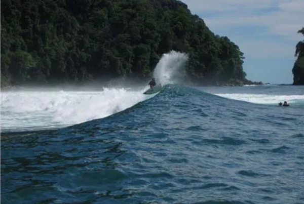 Surfing Colombia