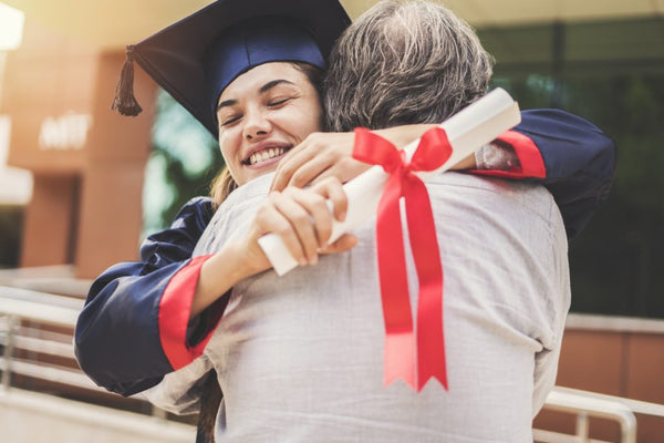 Cadeaux Inspirants pour les Jeunes Diplômés 3