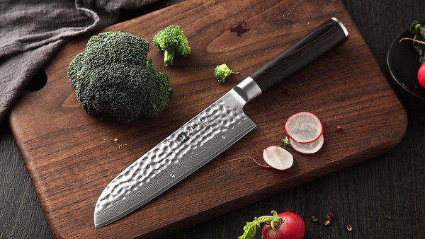 What is the Best Knife for Chopping Vegetables