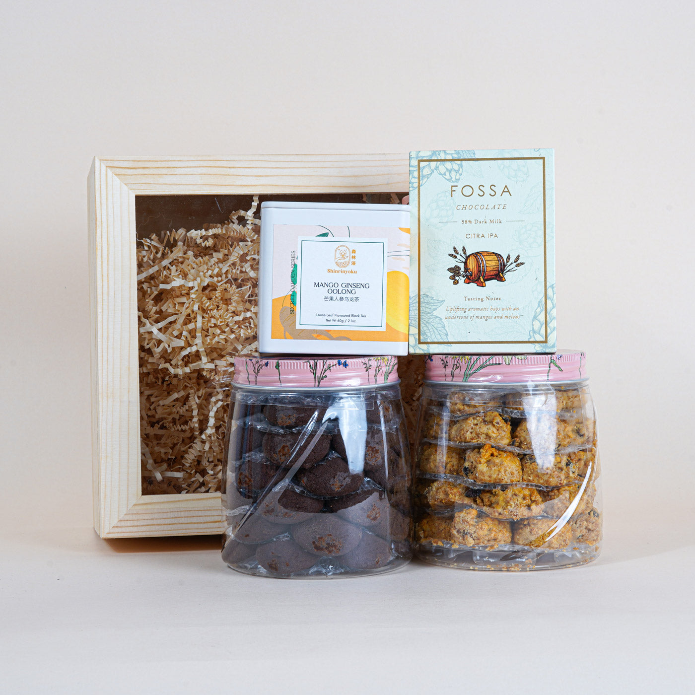 Take Your Sweet Time  Sweets & Tea Gift Box.jpg__PID:b8fd8ccb-951c-421a-9480-63d6e19aeec2