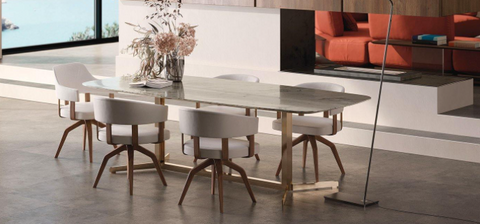 Campus dining table by Natuzzi Italia