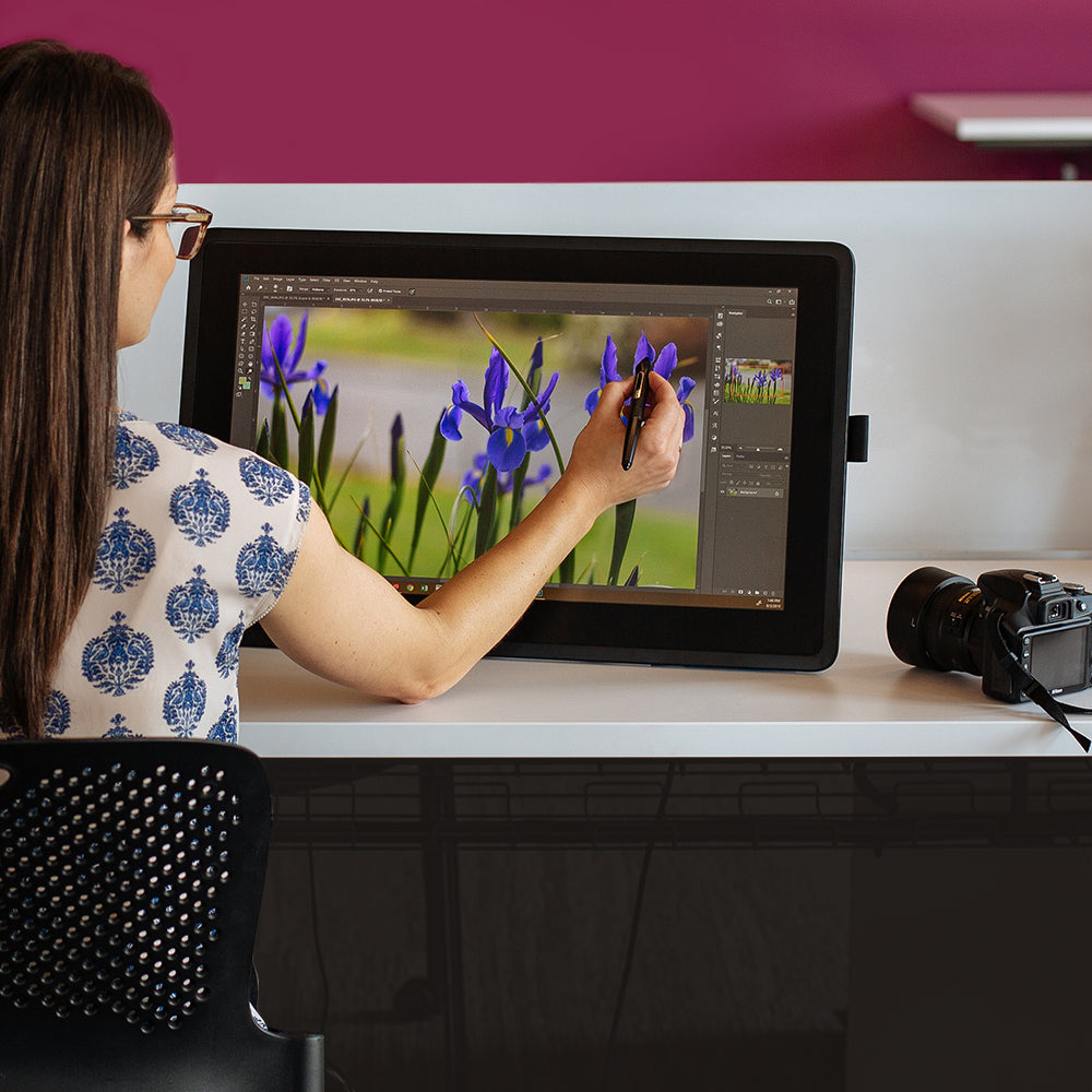 Cintiq 22 Creative Pen Display Educational