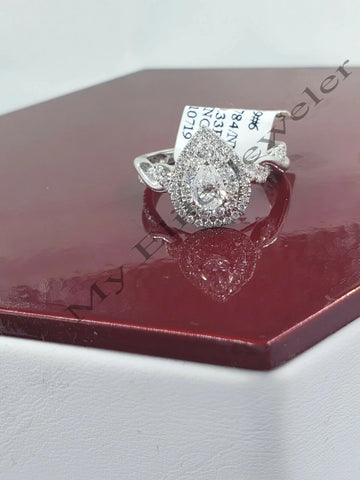 Tear Drop Pear Shaped Diamond Ring