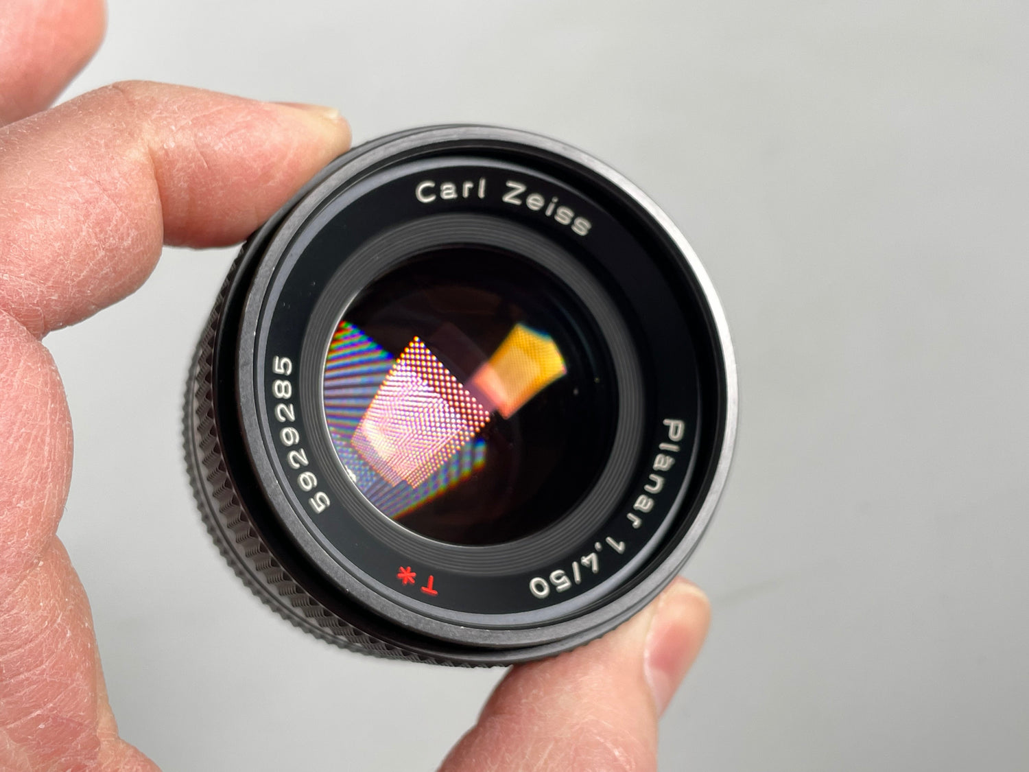 Contax Carl Zeiss Planar T* 50mm F/1.4 Lens CY Mount AEJ