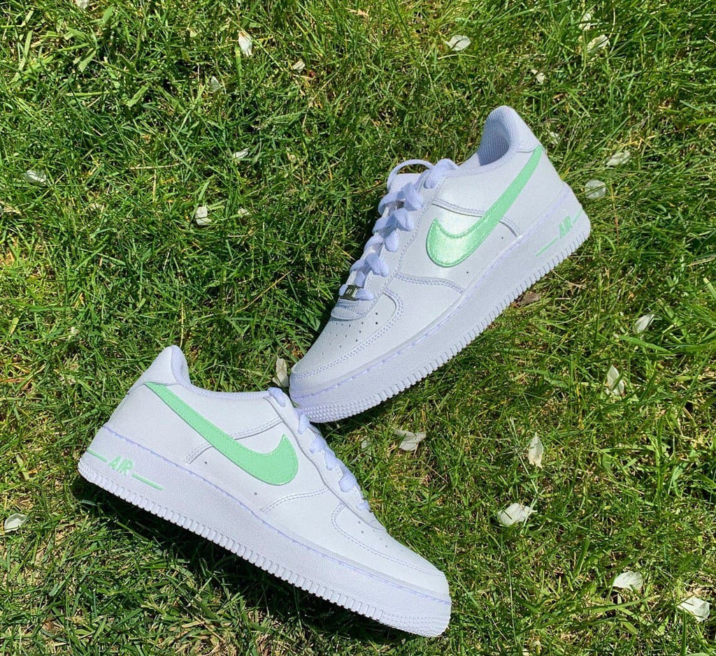 pastel green nike