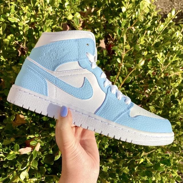 air jordan baby blue