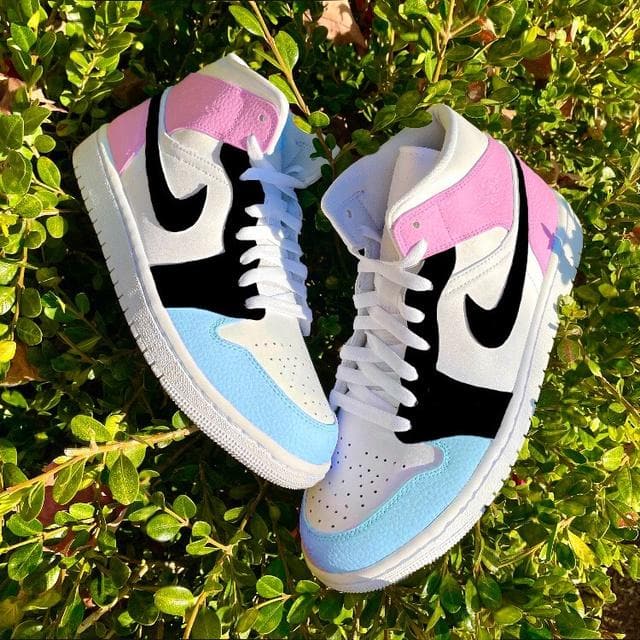 jordan 1 pink blue