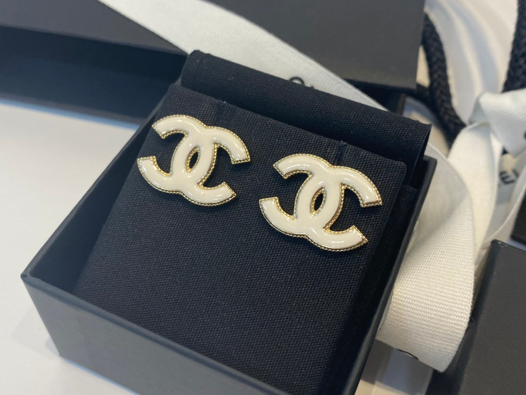 C Alphabet Earrings White Earrings – trendcollection111