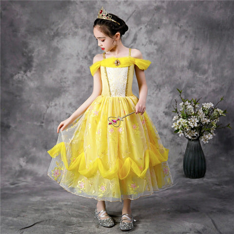 robe de princesse-jaune