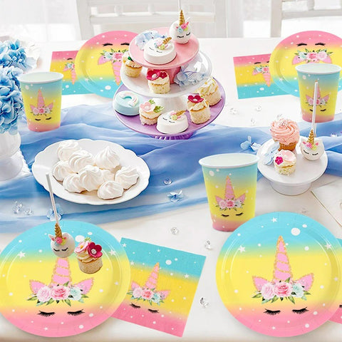 Décoration de table anniversaire enfant - Licorne - Chez Mamie Gigi