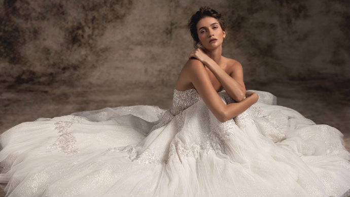 A Divine Opera-inspired Wedding Dress Collection by WONÁ Concept: Notte d’Opera Couture Collection 2023