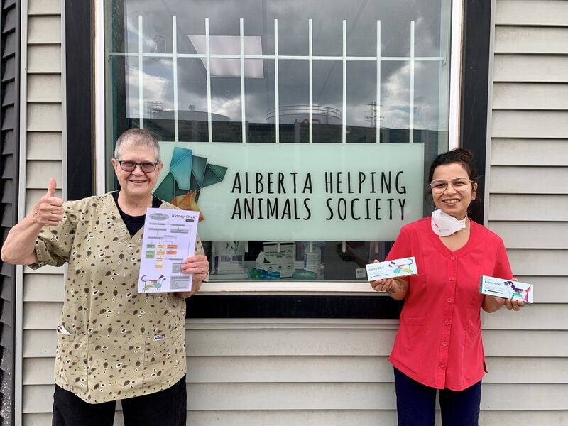 Alberta Helping Animal Society, Connie Varnhagen