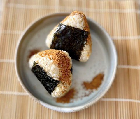 Brown Rice Onigiri with Miso Powder (Vegan, Gluten-free)