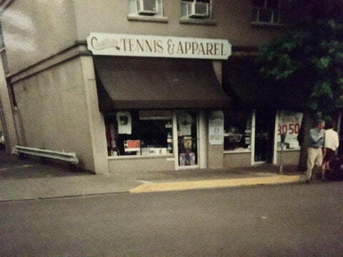 The original Courtside brick-and-mortar store