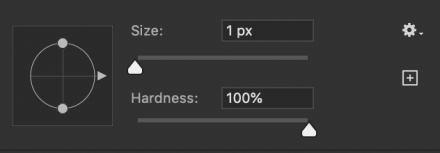 Screenshot of the brush settings in Photoshop showing the optimal size and hardness settings to draw crisp pixel art.