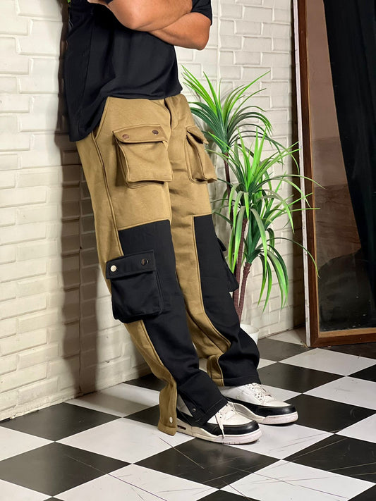 Cargo Pocket Straight Fit Pant (Beige/Black)