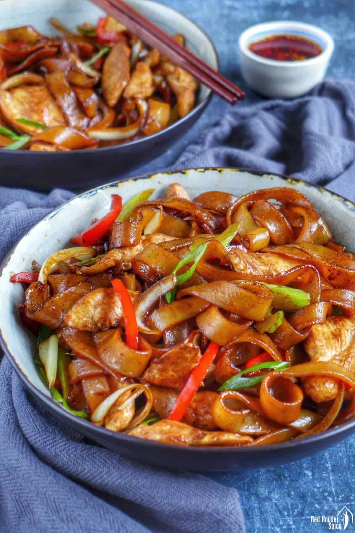 Recette Nouilles chinoises au poulet et sauce soja