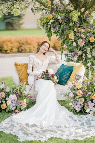 Unveiling the Enchanting Symbolism of Lace in Wedding Dresses-Chicely