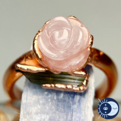 rose quartz healing crystal ring