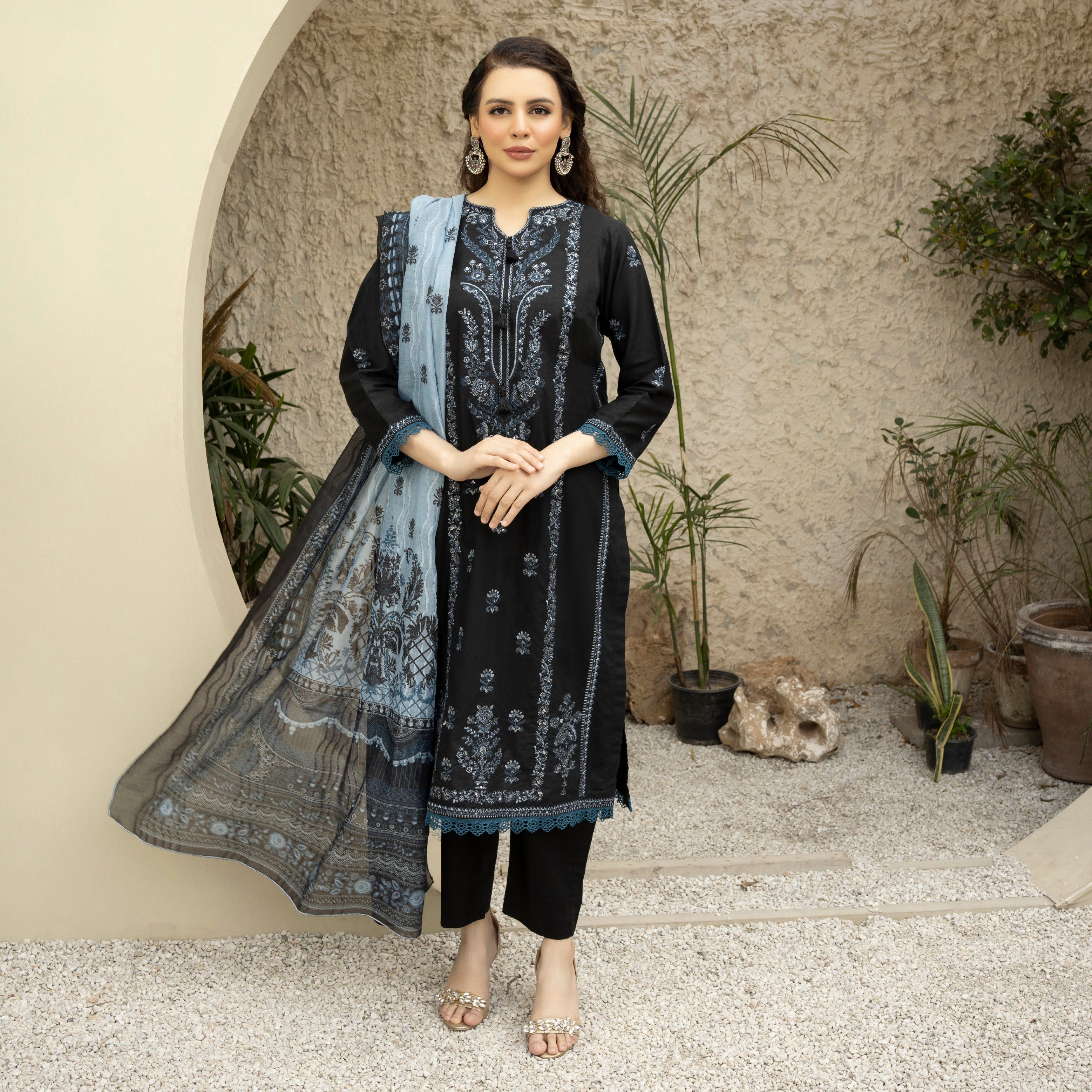 MIRA - 3PC Stitched Outfit